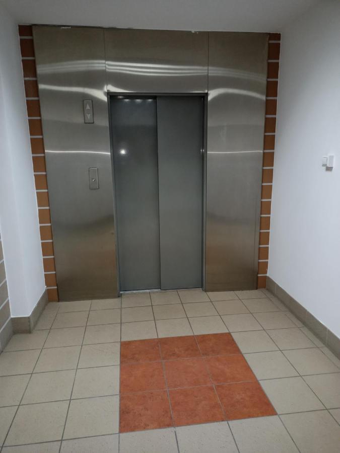B & S - Free Garage Parking Szczecin